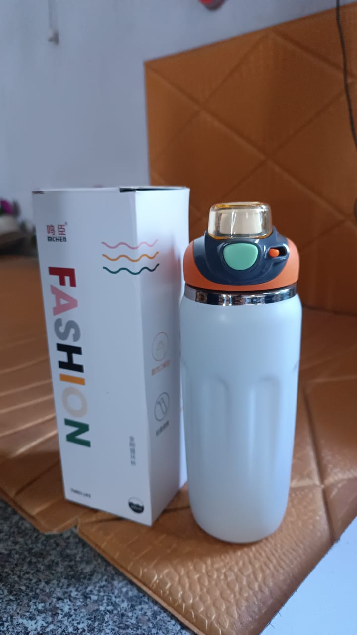 Stainless Steel Water Bottle (600 ML / Approx) Stainless Steel Water Bottle (600 ML / Approx)